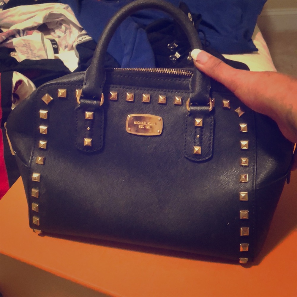 Micheal Kota Purse